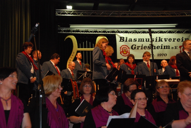 20.03.2010: Blech trifft Stimme - 3. Konzert mit dem Blasmusikverein